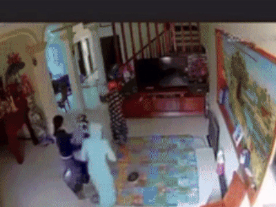 Vụ án 3 con gái đốt nhà mẹ đẻ ở Hưng Yên: Tuyên phạt người con gái út 22 năm 6 tháng tù