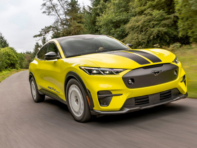 Xe điện Ford Mustang Mach-E có thêm phiên bản địa hình