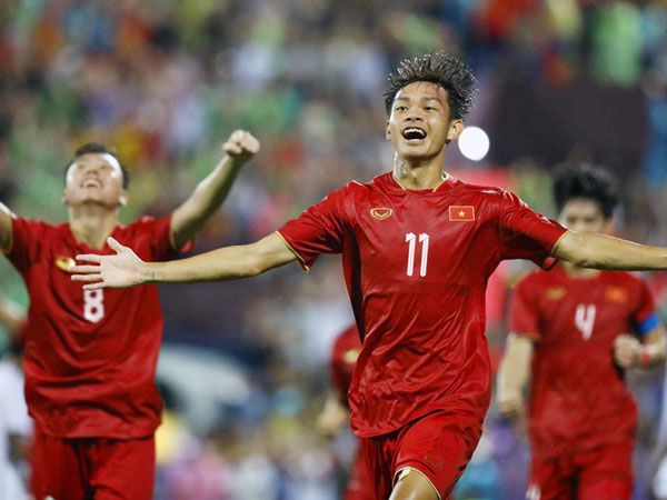 U23 Việt Nam đấu U23 Singapore: Thử nghiệm và thắng đẹp