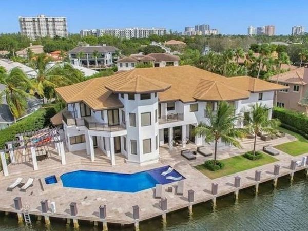Messi tậu biệt thự tuyệt đẹp hơn 10 triệu USD ở Miami