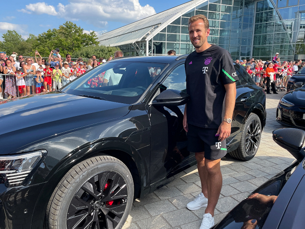 Choáng ngợp dàn siêu xe của thủ quân tuyển Anh Harry Kane