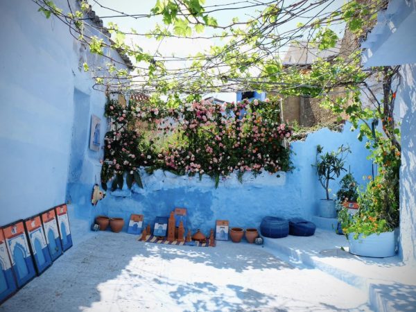 Thành phố đỏ vỡ vụn, Maroc còn có Chefchaouen - viên ngọc xanh đẹp nhất châu Phi