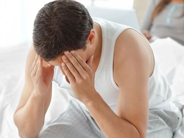 Vì sao ngày càng nhiều thanh niên trẻ bị rối loạn cương dương?