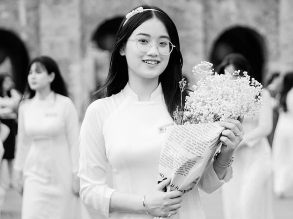 Xót xa tân sinh viên thiệt mạng cùng bố và em trai trong vụ cháy tại Khương Hạ