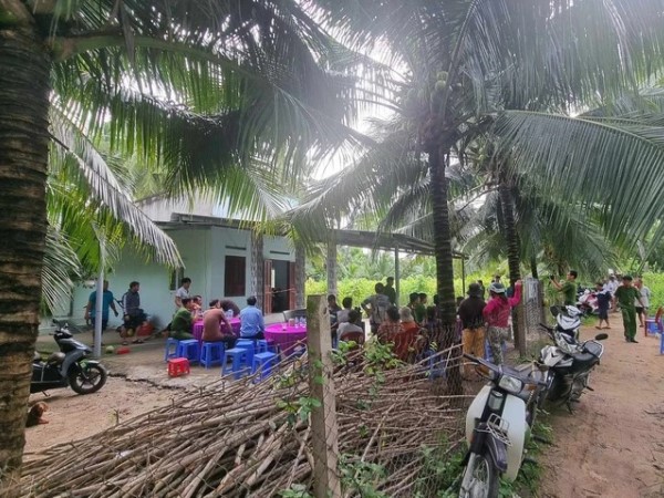 Nghi án mẹ sát hại con trai mới 2 tháng tuổi rồi cười lớn trong đêm