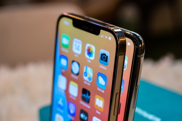 2 iPhone giá rẻ đáng chọn khi iPhone 15 'vượt quá tầm tay'