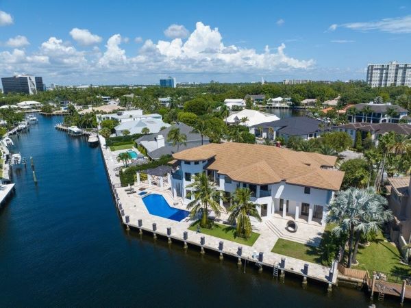 'Đột nhập' biệt thư 10 triệu đô Messi mới mua ở Miami