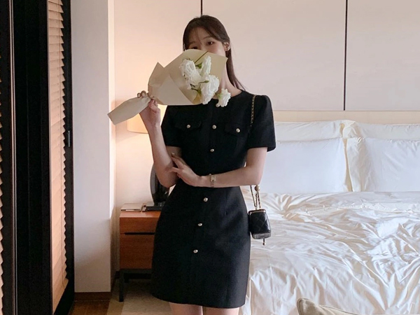 10 cách diện trang phục dáng ngắn sành điệu, phù hợp ngày mưa gió