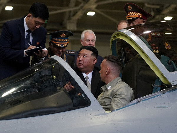 Ông Kim Jong Un ‘ấn tượng sâu sắc’ về ngành sản xuất máy bay của Nga