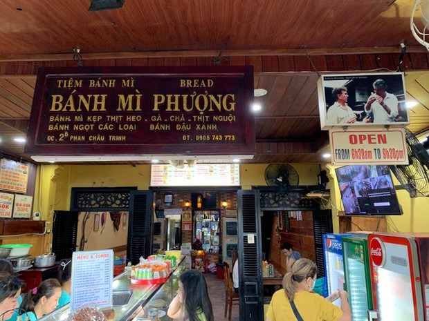 Khu vực sơ chế của tiệm bánh mì Phượng 'chưa đảm bảo vệ sinh'