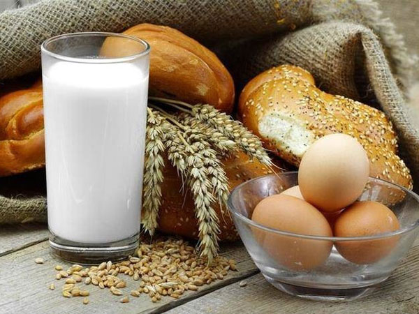 3 kiểu bữa sáng ăn nhiều có khi còn hại hơn nhịn, 4 thực phẩm khác tốt hơn gấp bội, không gồm bún, phở