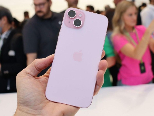 Dung lượng pin của dòng iPhone 15 là bao nhiêu?