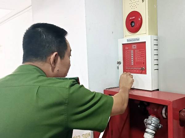 Cận cảnh kiểm tra chung cư mini, nhà cho thuê trọ ở Hà Nội