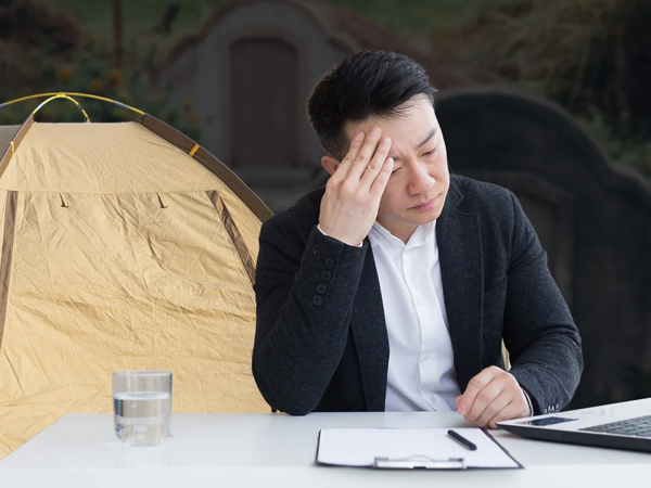 Phẫn nộ với ‘tiểu xảo’ của các công ty để ép nhân viên nghỉ việc