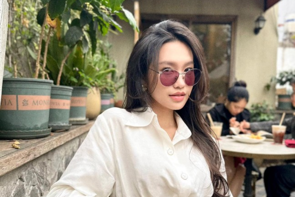 Vợ sắp cưới của Văn Hậu hé lộ nghề nghiệp tương lai sau khi được cầu hôn