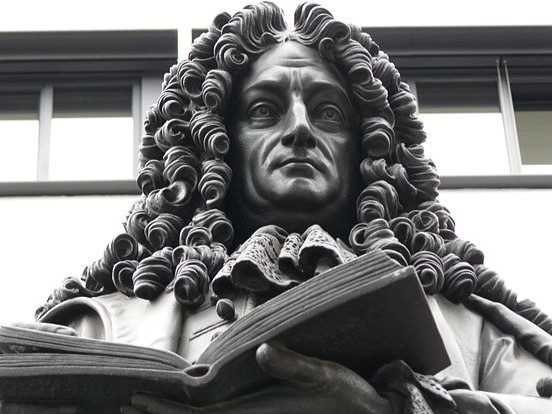 Cuộc đời nhà khoa học mang 'án oan' ăn cắp ý tưởng, đối thủ của Issac Newton
