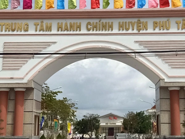 Bao nhiêu cán bộ bị rút kinh nghiệm sau vụ ghi âm 'đòi lại quả'?