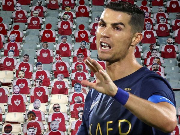 Ronaldo giành chiến thắng trong khung cảnh khác thường