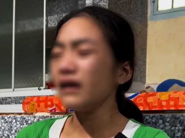 Vụ thiếu nữ bị đánh đập dã man, bắt ăn thằn lằn sống: Người mẹ nói gì?