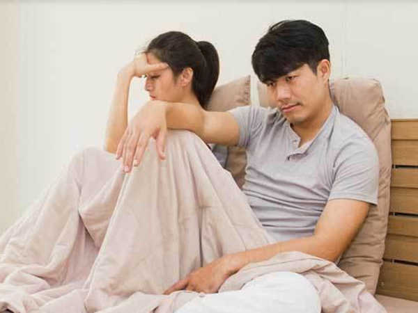 Hôn nhân lục đục vì chồng 'chưa đến chợ đã hết tiền'