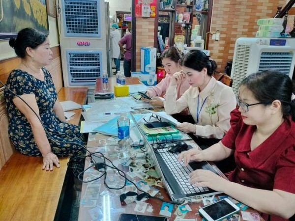 Chủ tiệm bánh mì Phượng gửi thư xin lỗi, mong được thông cảm