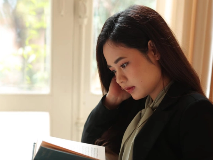 Nhan sắc đời thường của 'Shark' Tuệ Lâm: Xứng đáng 'nàng thơ' của giới đầu tư, kinh tế