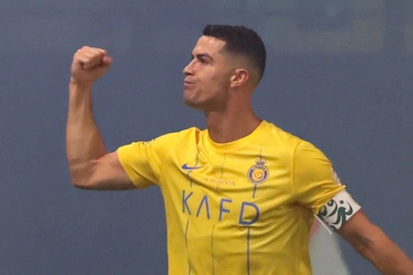 Cristiano Ronaldo nối dài kỷ lục mà chính Messi cũng khó lòng đuổi kịp