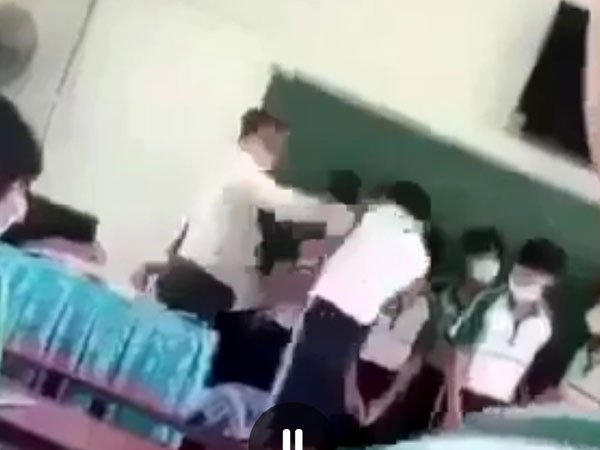 Phó hiệu trưởng ở TP.HCM tát học sinh