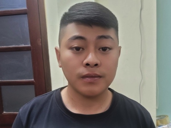 Đang đi bộ trên cầu Bài Thơ thì bất ngờ trúng đạn