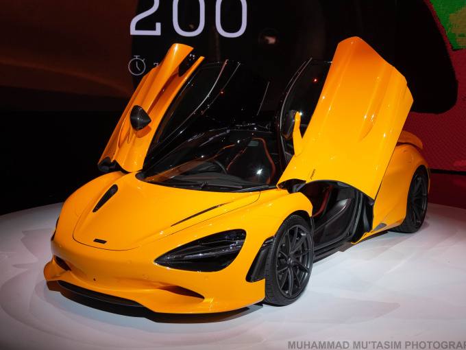 Siêu xe McLaren 750S ra mắt tại Singapore với giá cực đắt đỏ