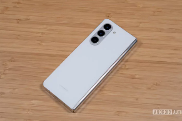 Quốc gia nào bán Galaxy Z Fold 5 rẻ nhất thế giới?