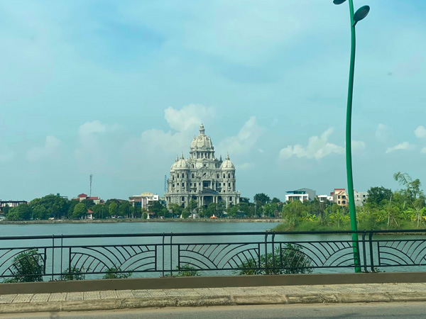 Danh tính đại gia đứng sau Biệt thự lâu đài lớn nhất Việt Nam tại Việt Trì, Phú Thọ là ai?