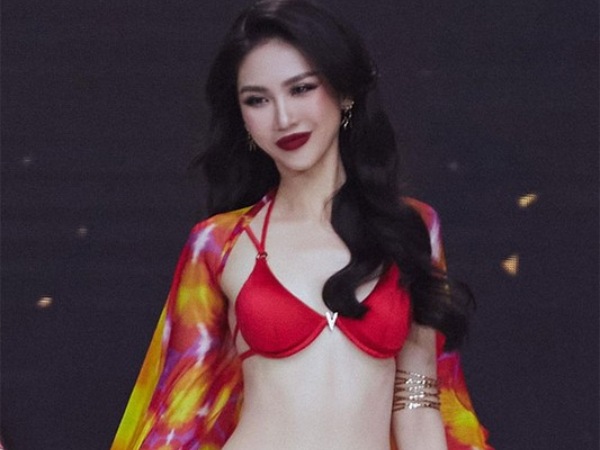 Tân Miss Universe Vietnam 2023 Bùi Quỳnh Hoa nóng bỏng cỡ nào khi diện bikini?