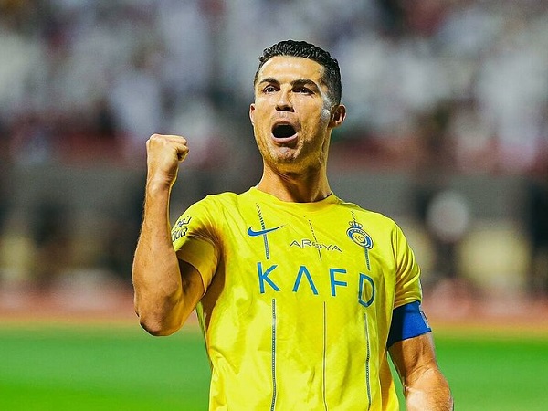 Rực rỡ Ronaldo ghi bàn & kiến tạo: Phá kỷ lục ở Ả Rập, thành tích chỉ kém Haaland