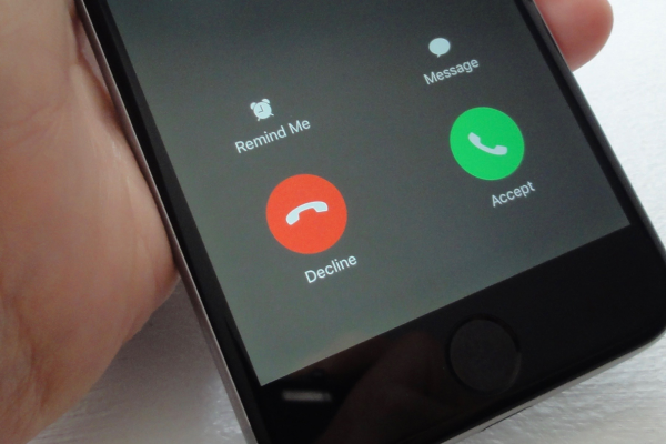 Vì sao iPhone có lúc không cho phép từ chối cuộc gọi? Nguyên nhân sâu xa là đây