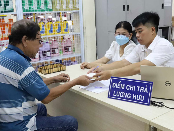 Đối tượng nào đóng BHXH 15 năm chưa được nhận lương hưu?