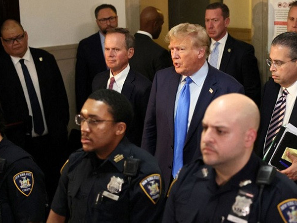 Lý do ông Trump tự nguyện tới tòa án New York