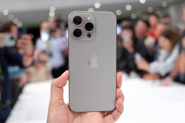 Tin vui cho người dùng đang chờ mua iPhone 15 Pro Max