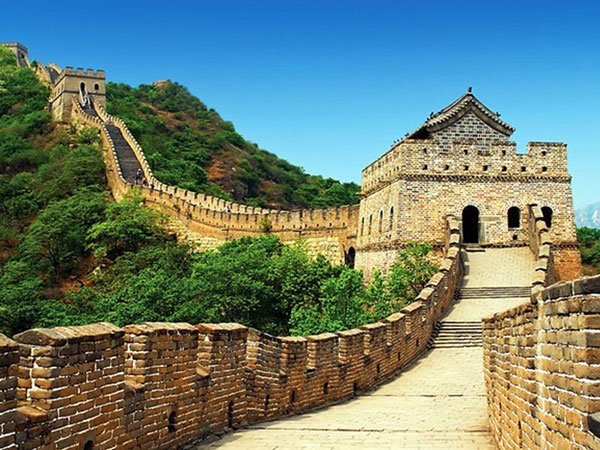 Phổ Nghi viết 8 chữ gì 'cứu' Vạn Lý Trường Thành không bị phá huỷ?