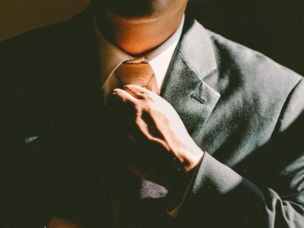 Đàn ông có nốt ruồi ở vị trí này, đời trải thảm đỏ, phú quý giàu sang