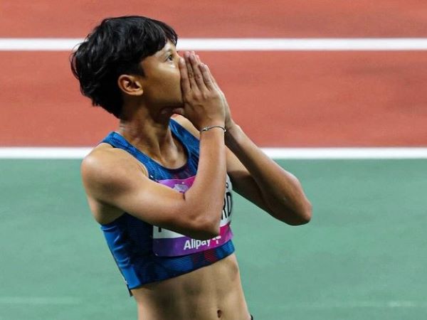 Chuyện hy hữu ở Asiad 19: VĐV nữ Thái Lan mất huy chương vì... vòng 1 nhỏ