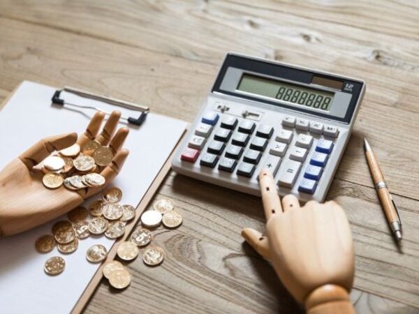 Cô gái đếm ngược 4.500 ngày để nghỉ hưu: Lương tháng 27 triệu đồng, tiêu 51 ngàn đồng/ngày, đủ 6,7 tỷ sẽ đi du lịch