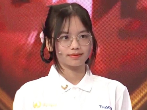 Chiêm ngưỡng nhan sắc chuẩn thanh xuân vườn trường của dàn hot girl Olympia 2023