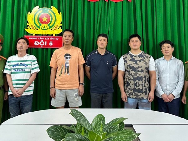 Chiêu tinh vi ở 'thiên đường' mua bán dâm của dân chơi Hàn Quốc tại TP.HCM