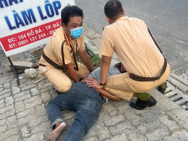 Vụ tài xế bỏ chạy “như phim hành động": Xe tải hết kiểm định 9 năm vẫn lưu thông