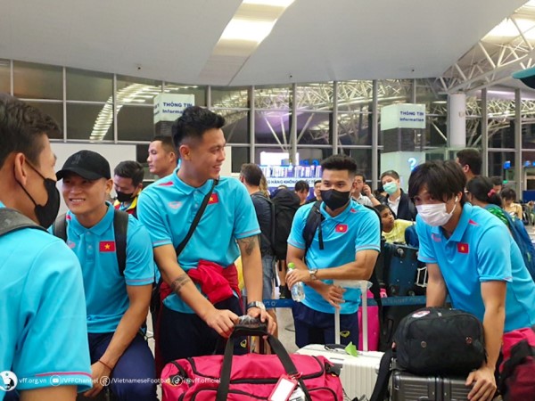Tuyển Việt Nam tới Đại Liên, sẵn sàng đấu đội Trung Quốc