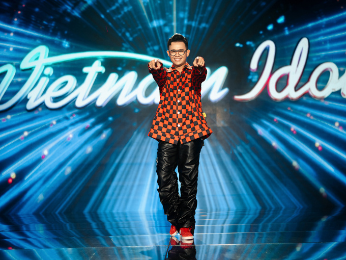 MC Đức Bảo lên tiếng về phần dẫn gây tranh cãi ở liveshow 5 Vietnam idol