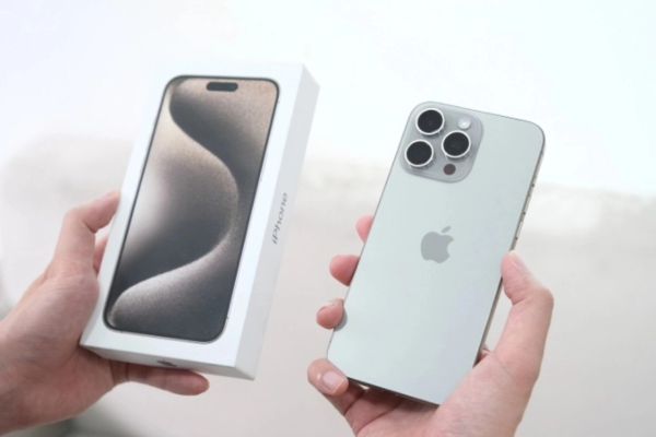 Sau lỗi 'nóng, iPhone 15 tiếp tục ghi nhận hàng loạt lỗi mới từ người dùng