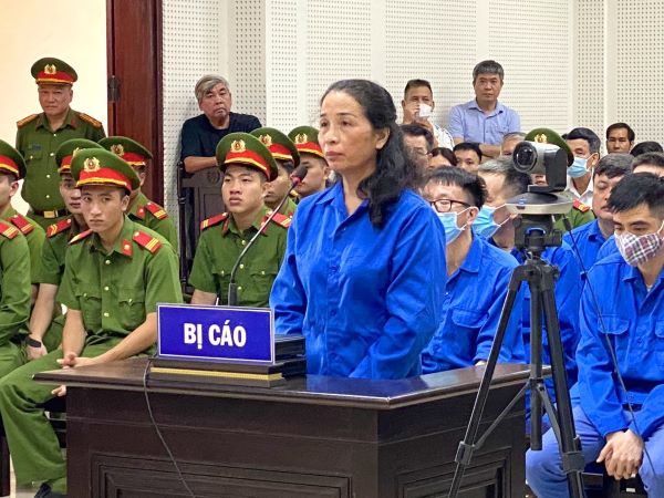 'Cái sai lớn nhất là khi được đơn vị trúng thầu cho quà và đã nhận'