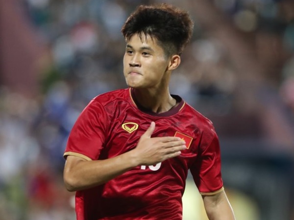 Tiền vệ U23 Việt Nam được báo Anh so sánh với Phil Foden, lọt Top 60 tài năng triển vọng của thế giới là ai?